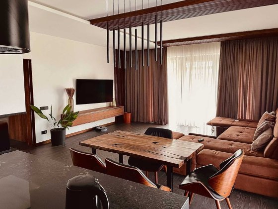 Будинок з швидким виїздом у Київ. Дмитровка