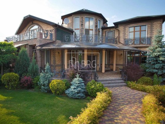 Продажа дома с бассейном и СПА Бориспольский р-н с.Гора без комиссии Кедина Гора