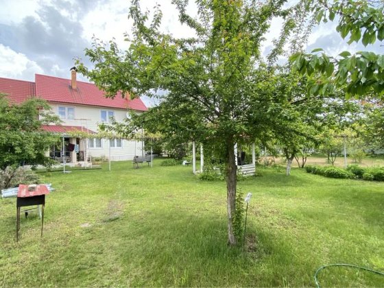 Будинок з ремонтом, 156м2, ділянка 25 соток Забуччя