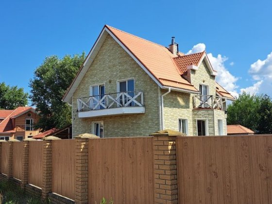 Дом по цене участка возле Десны, первая линия. Сады Зазимье (дачи). Зазимье