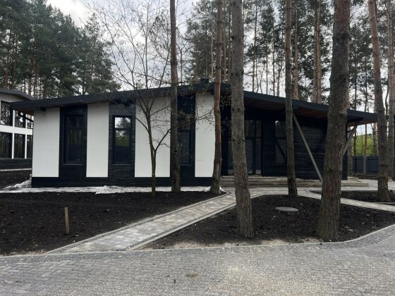 Унікальний будинок у лісі біля ЖК Desna Residence Зазимье