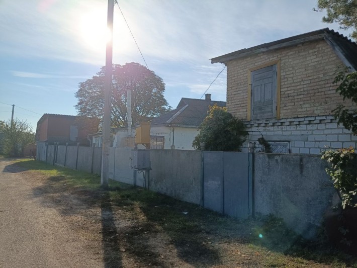 Терміново продам будинок в с.Красилівка,Броварського району,в центрі с - фото 1