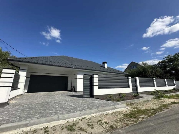 Продаж БУДИНКУ в Іванковичах 160 м2 на 4.8 сотках Гараж на два авто - фото 1