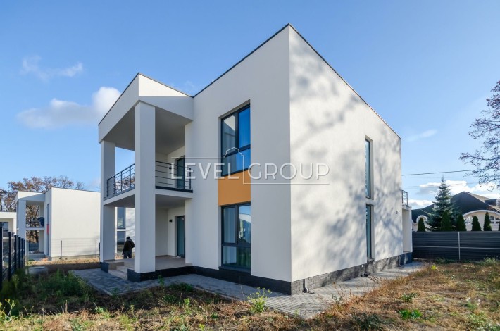 Продаж будинку з ремонтом в Іванковичах 151 м.кв. КМ "Country Love" - фото 1