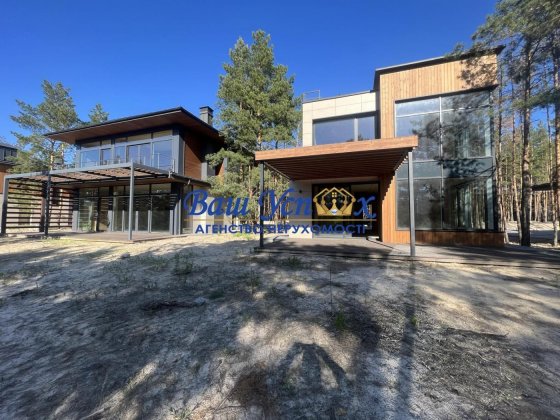 Продажа нового дома в лесу и  с выходом на реку . село Лебедевка Лебедівка