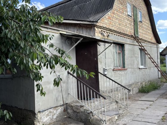 Продаж будинку село Малютянка Киівська область Малютянка