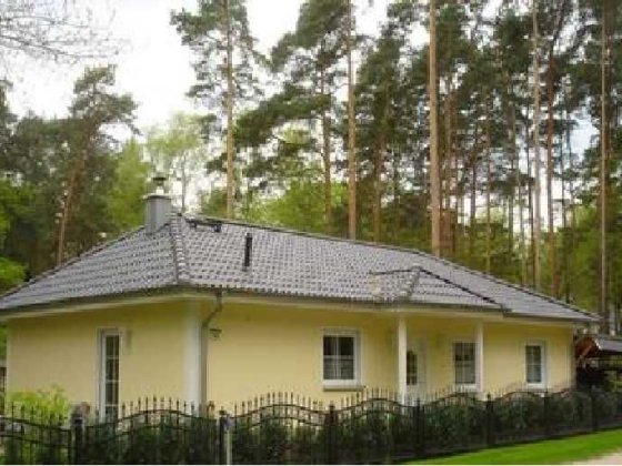 Новий будинок село Мила Житомирська траса 5 км до Києва Милая