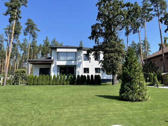 Современный дом в лесу, Пуща-Водица, Мощун Мощун