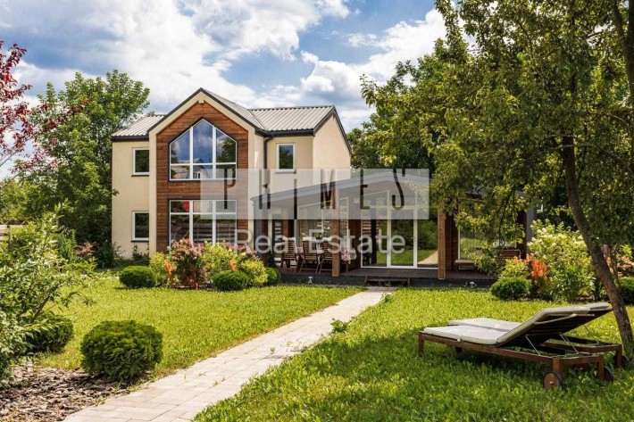 Продажа 5к дом 196м2, ул. Подгорная, Новые Безрадичи - фото 1