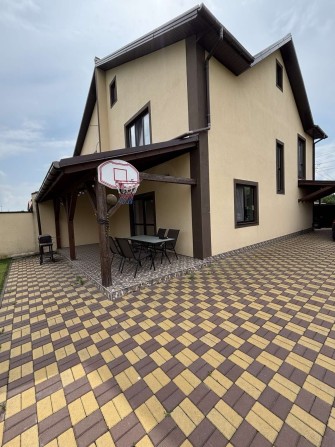 Продам дкплекс 160метрів з якісним ремонтом, усіма меблями і технікою! - фото 1