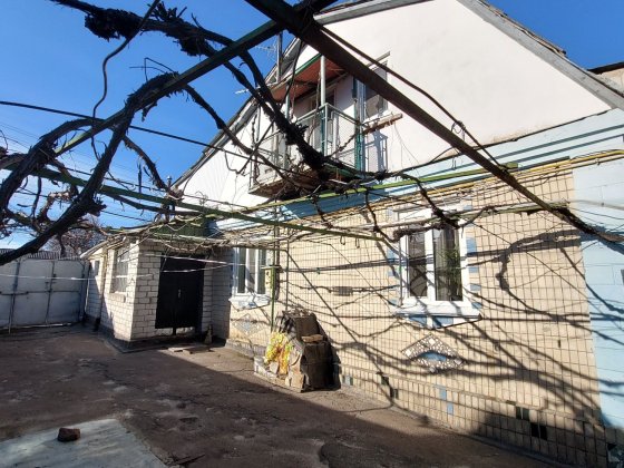 Продам частину будинку  77 метрів 2 поверха  на Пекарні! Бровари