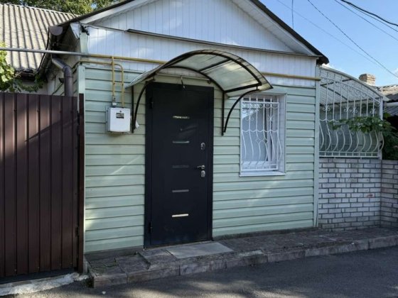 Продам частину будинку в центрі. Вул. Замкова Белая Церковь