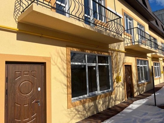 Без% Єоселя! Центральні комунікації! Таунхаус  Вишневе 72000 Вишневе