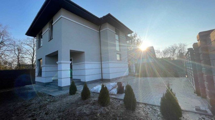 Будинок в центральній частині Бучі 125м2 - фото 1