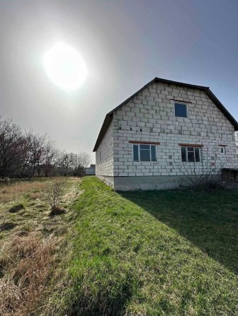Продається будинок,і земельна ділянка під Києвом. - фото 1