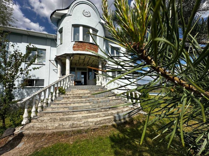 Продаж дачі 430 м2 з ділянкою 24 сотки М.-Рубежівка ID674 - фото 1