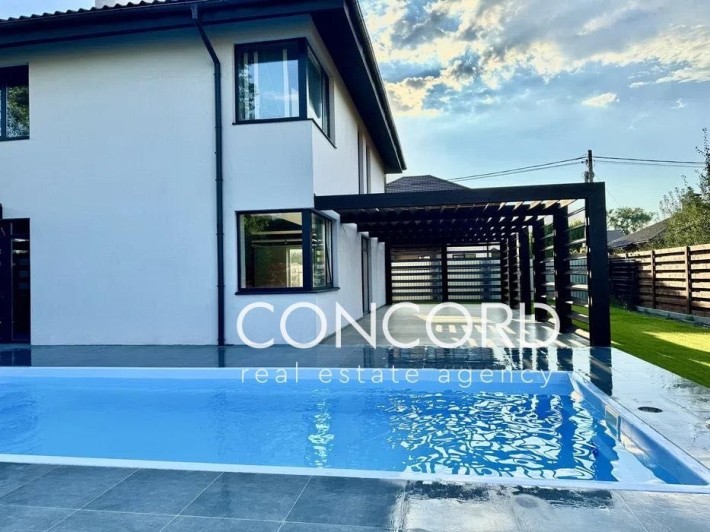 ТЕРМІНОВО! Будинок в КМ "Міжріччя". Село Осещина, Перша вул., 1 - фото 1