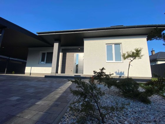 Продаж нового мебльованого будинку з ремонтом в КМ Міжріччя | Межречье Осещина