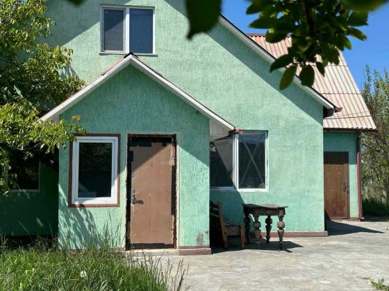 Ваша мрія серед природи – двоповерховий будинок у Плесецькому! Плесецьке