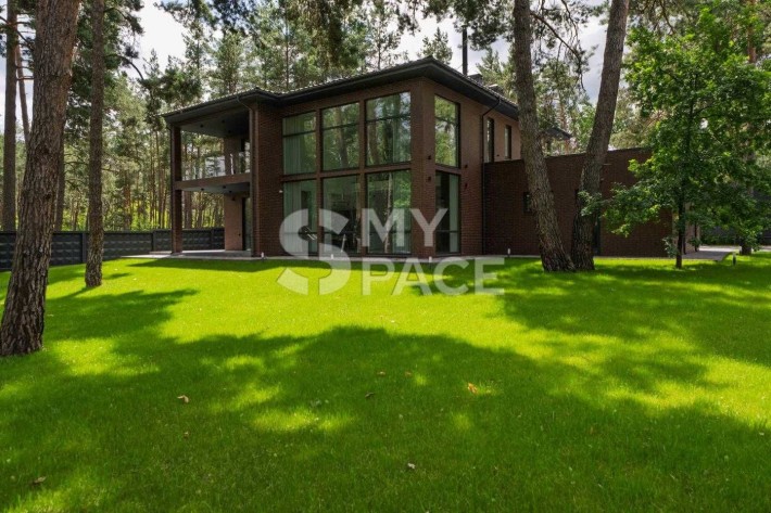 с.Плюти, продаж нового сучасного будинку 350 м2, 2 тераси, гараж - фото 1