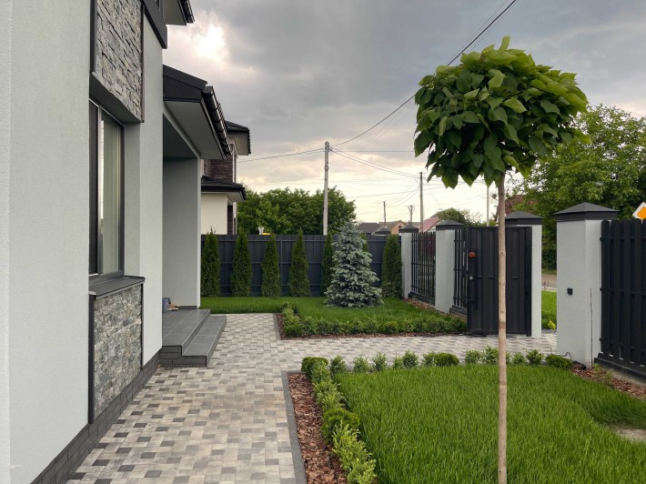 Погреби/Троєщина НОВІ БУДИНКИ ! Найкраща локація - фото 1