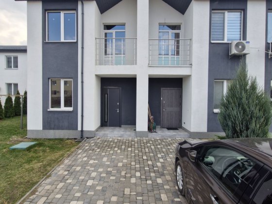 Продам будинок в селі Погреби вул.Грушевського Погребы