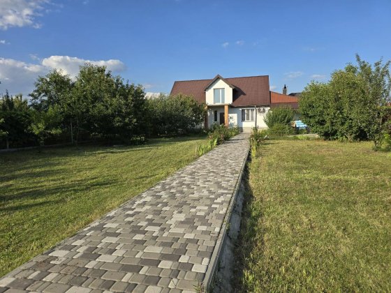 Будинок новий двухповерховий від власника кирпичний дом поруч ліс Путрівка