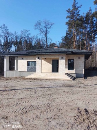 Коттедж в сосновому лісі 140м2 на 15сот - фото 1