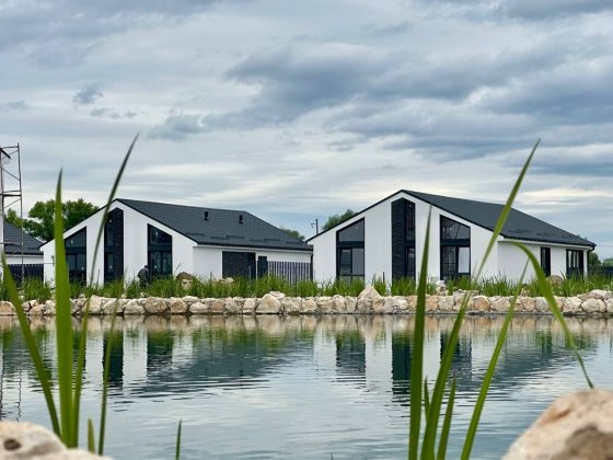 Котедж 110 м2 в КМ Gardd House біля Десни. Розстрочка до 18 міс Рожни