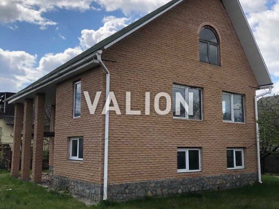 Продаж  будинка без % в с. Рожни , Броварський р-н, вул. Центральна 2 Рожны