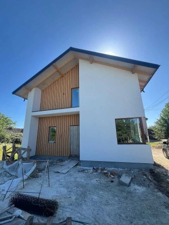 продажу будинку поруч з ТЦ Арсен - фото 1
