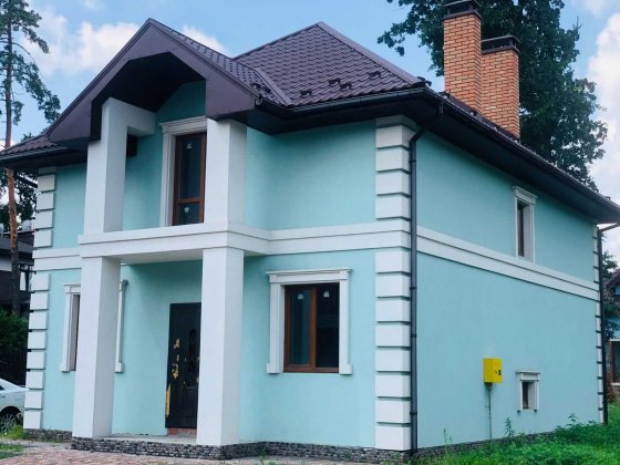 Будинок в гарному місці в котеджному містечку Рославичи