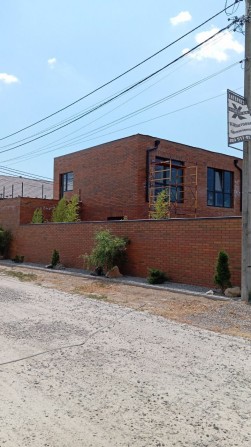 Продам чудовий будинок - фото 1