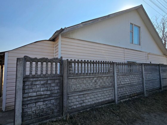 Терміновий Продаж будинку в центрі села Фурси Фурси