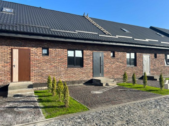 Відділ продажу! Продається новий Таун-хаус 90м2кв. 1.8 сотки Хотов