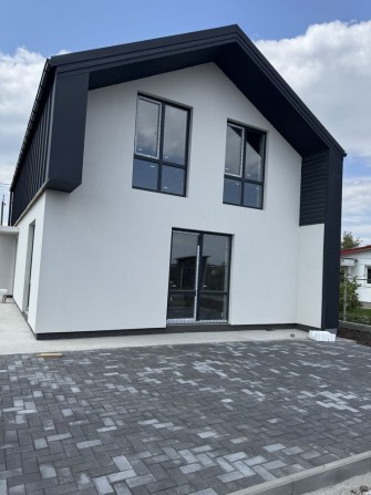 Продаж сучасного будинку - фото 1