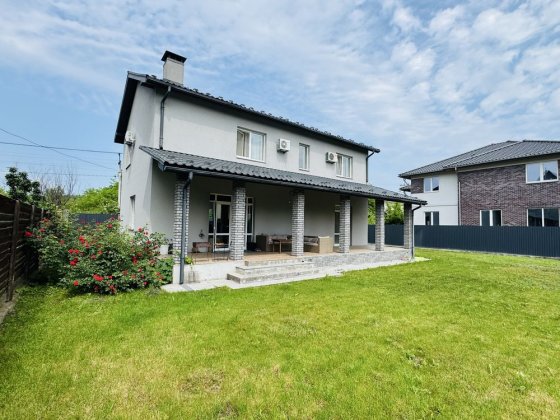 Хотів вул. Козацька будинок 150 кв.м. Хотов