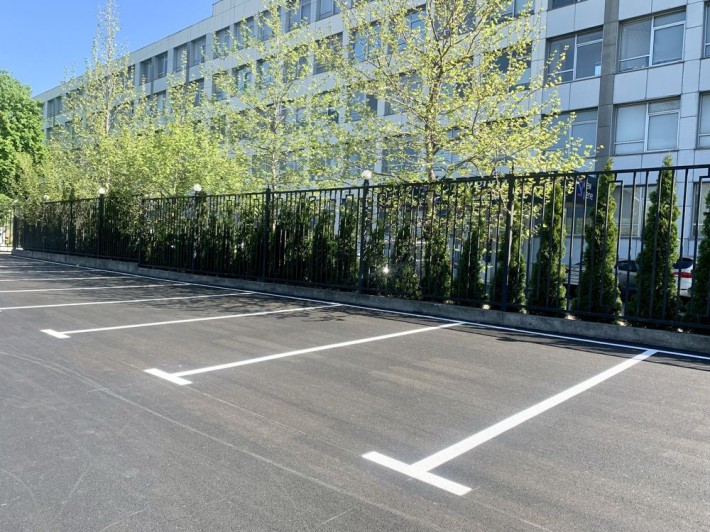 Паркування 24/7, Київ, пр-т Соборності, вул. Віфліємська - фото 1