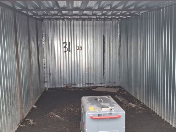 Металевий гараж. Красный Бор