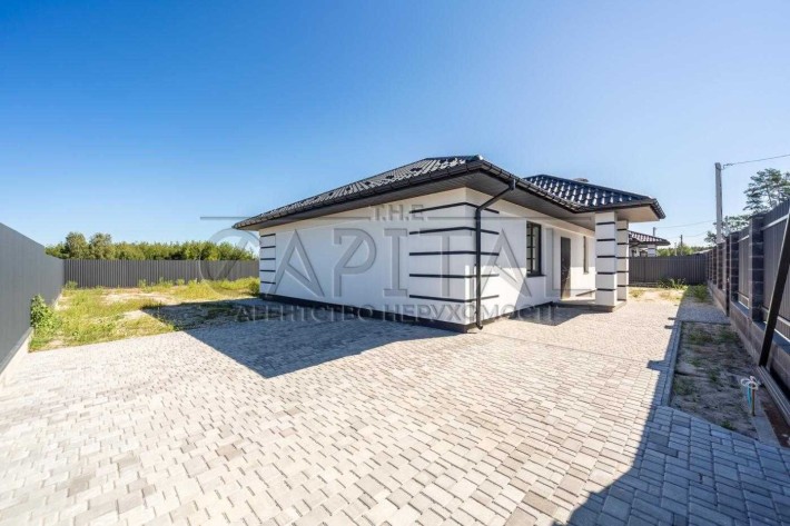 Продажа дом Буча. Без ремонта. 7.5 соток. КМ Comfort Place. 3 спальни - фото 1