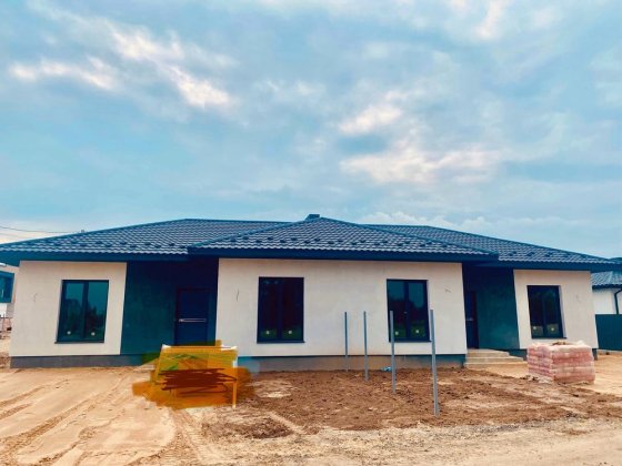 Продаж будинок-дуплекс! ЄОселя 3кім. 82кв.м Луцк