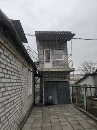 ПРОДАМ часть дома70м рн.1й больницы - фото 1