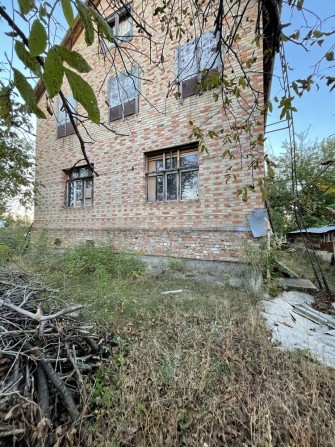 Недобудованмй будинок на 12 сотках. Поруч Річ таун, Прорізна - фото 1