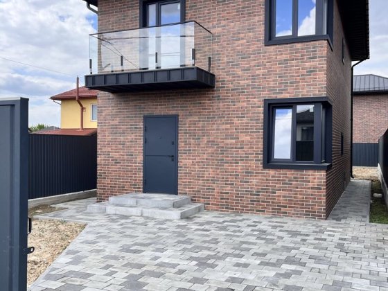 Сучасний газифікований будинок 117 кв.м в с.Шевченкове (до Києва 7 км) Шевченкове