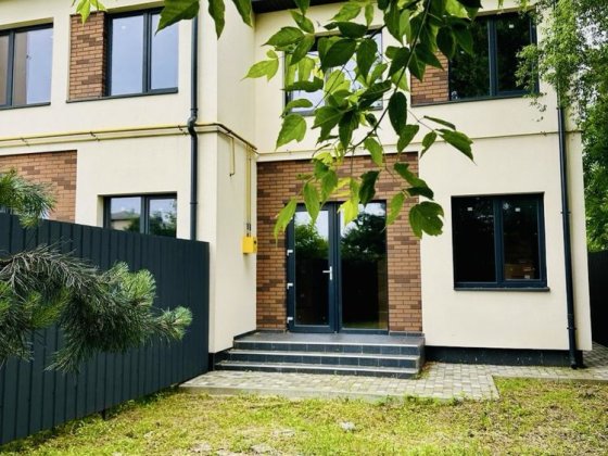 БЕЗ КОМІСІЇ, готовий таун, можна заходити на ремонт