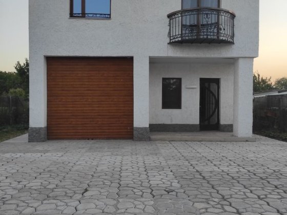 В продажу двухэтажный дом Помошная