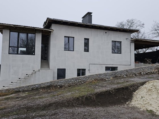 Продам новий елітний будинок Вільне біля Ліани Вольное