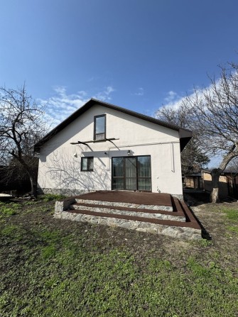 Продаж гарного сучасного будинку для вашої сімї - фото 1