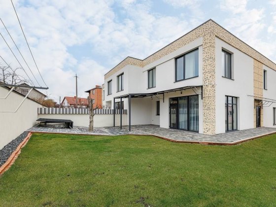 Продаж котеджу в передмісті Львова.локація Сокільники Сокольники