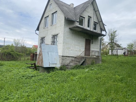 Будинок світло вода  рудно рудне Рудное